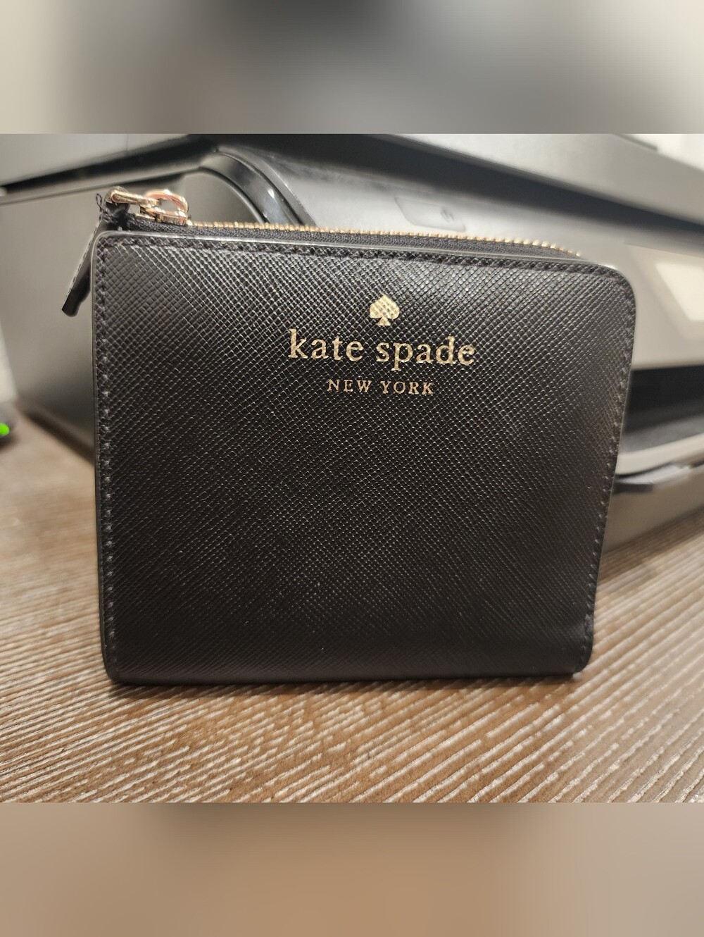 Kate Spade New York Black Saffiano Zip Wallet